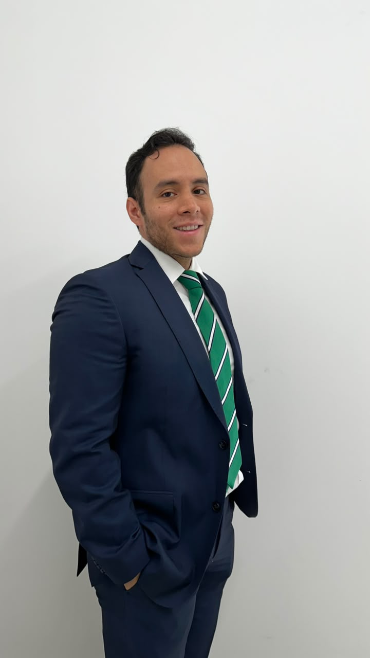 Lic. Iván Góngora — Góngora & Asociados